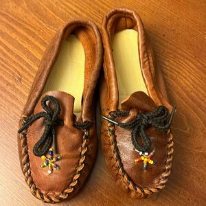3/$20 Moccasins Baby Toddler Sz 7 Beading